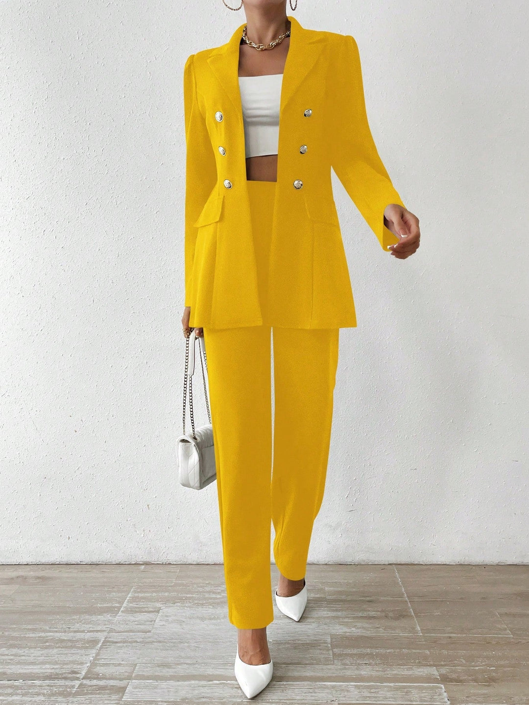 Kam | Sleeve Suit Ensemble