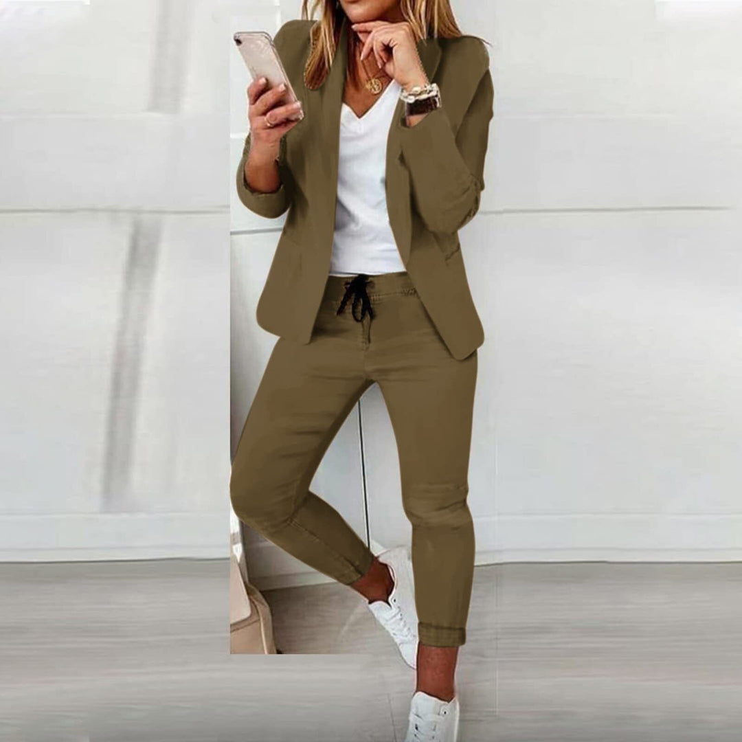 JadaRise | Sophisticated Ensemble